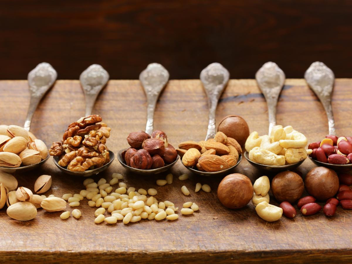 different nut varieties