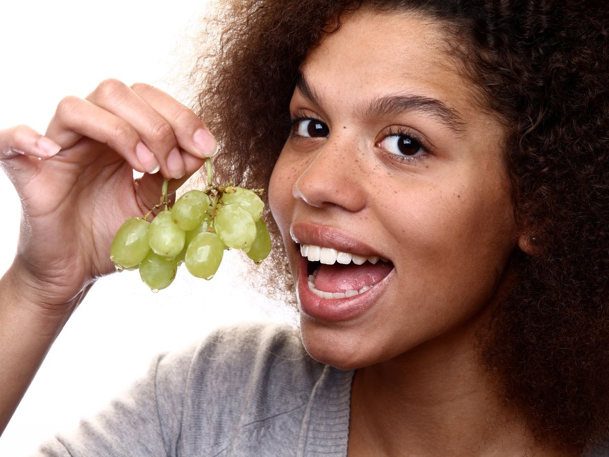 Eating Grapes