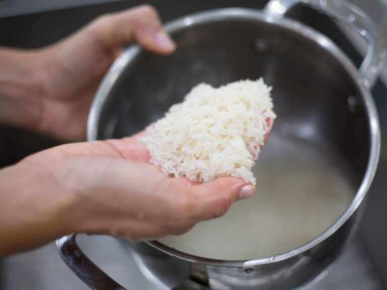 The Best Pot For Cooking Rice: 5 Pots To Cook Rice