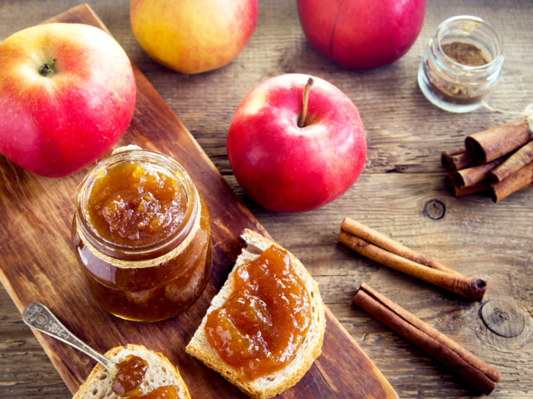 Irresistibly Delicious Traditional Apple Butter Recipe
